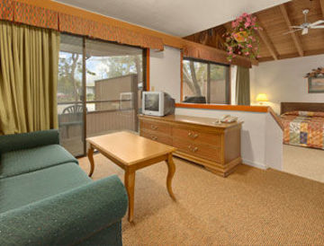 Howard Johnson Monterey Exteriér fotografie